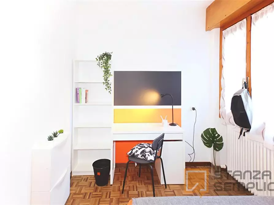 Immagine 1 di Stanza singola in affitto  in Via Privata Nino Castelli 6 a Lecco