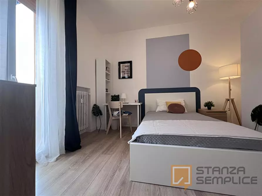 Immagine 2 di Stanza singola in affitto  in Via Leandro Alberti 85 a Bologna