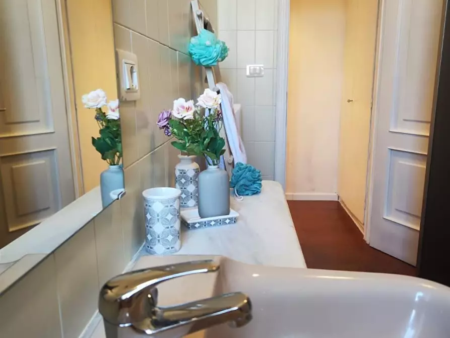 Immagine 32 di Stanza singola in affitto  in Via Severino Ferrari 1 a Bologna