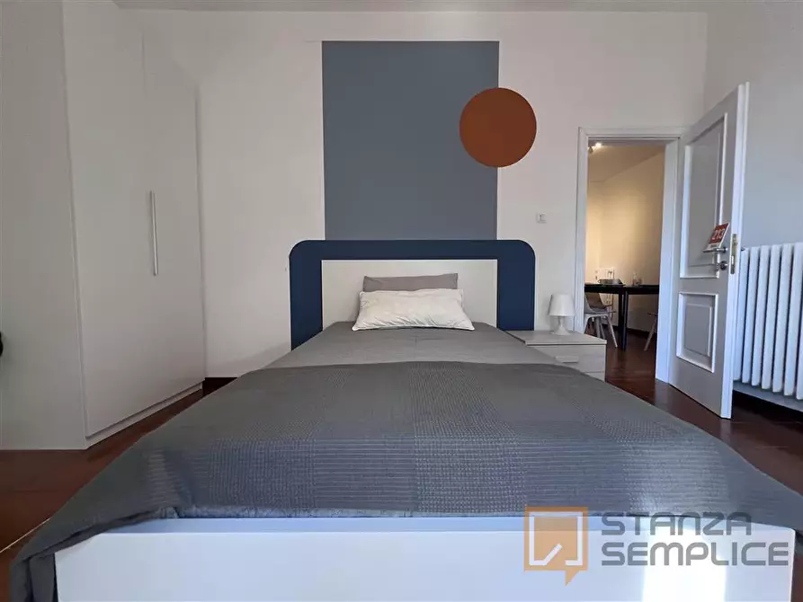 Immagine 14 di Stanza singola in affitto  in Via Severino Ferrari 1 a Bologna