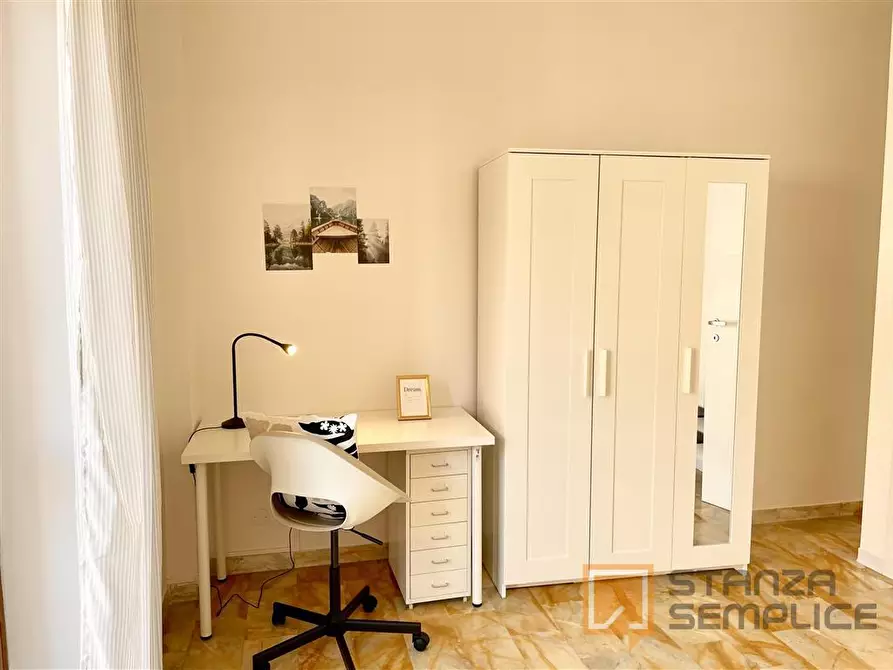 Immagine 7 di Stanza singola in affitto  in Via VIA CADUTI DI CEFALONIA 60 a Firenze