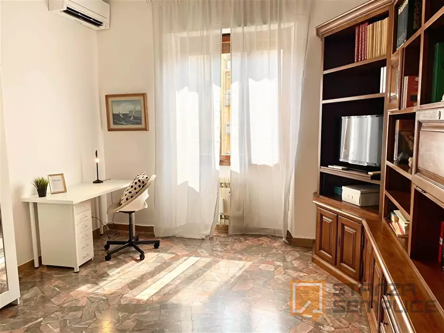 Immagine 8 di Stanza singola in affitto  in VIA CADUTI DI CEFALONIA 60 a Firenze