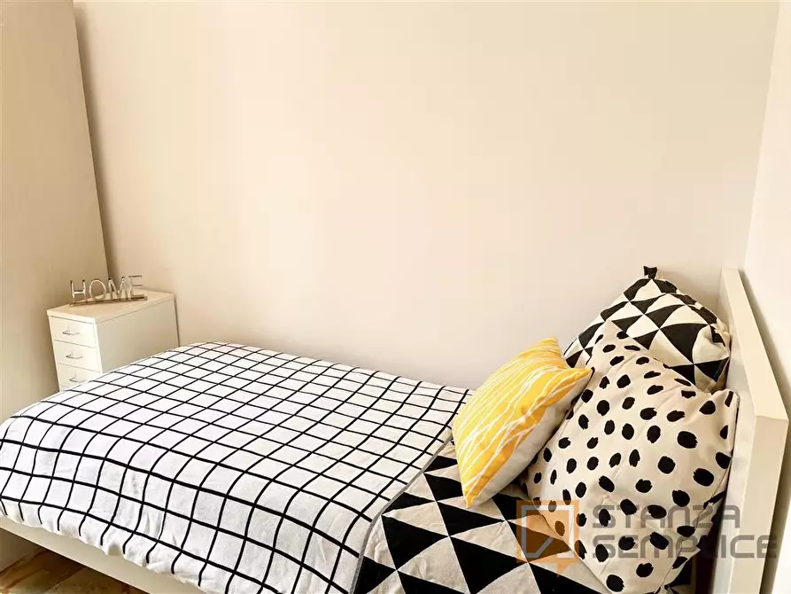 Immagine 4 di Stanza singola in affitto  in Via VIA CADUTI DI CEFALONIA 60 a Firenze