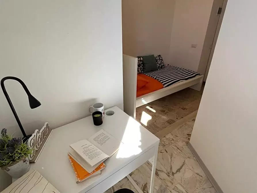 Immagine 2 di Stanza singola in affitto  in Via Grazia Deledda 22 a Cagliari