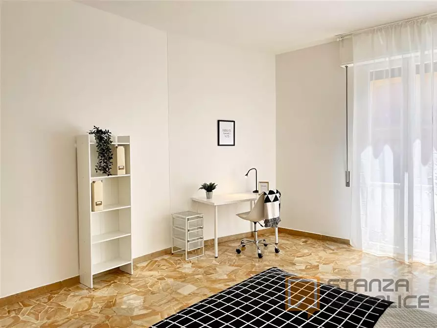 Immagine 6 di Stanza singola in affitto  in VIA Q. SELLA 44 (4) a Firenze