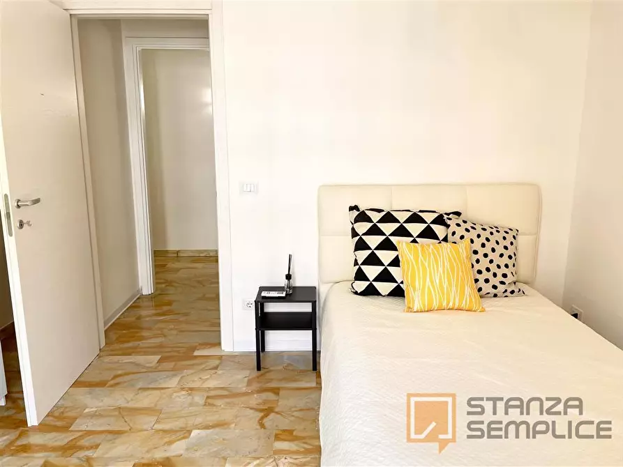 Immagine 5 di Stanza singola in affitto  in Via VIA CADUTI DI CEFALONIA 60 a Firenze