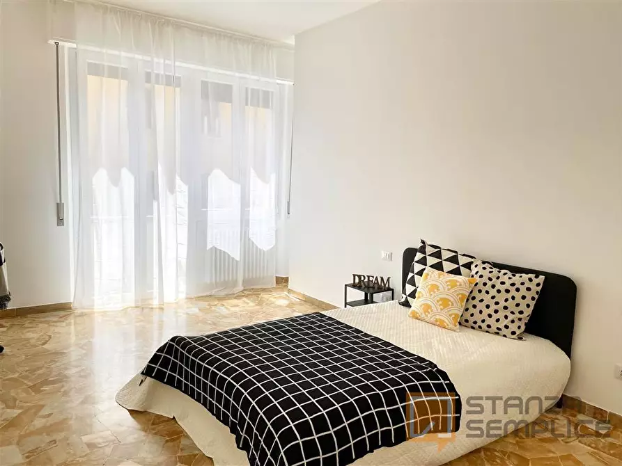 Immagine 2 di Stanza singola in affitto  in VIA Q. SELLA 44 (4) a Firenze