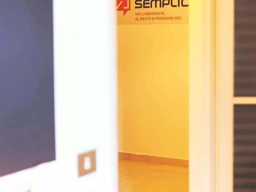 Immagine 2 di Stanza singola in affitto  in Via Salvatore Sassi 10 a Lecco