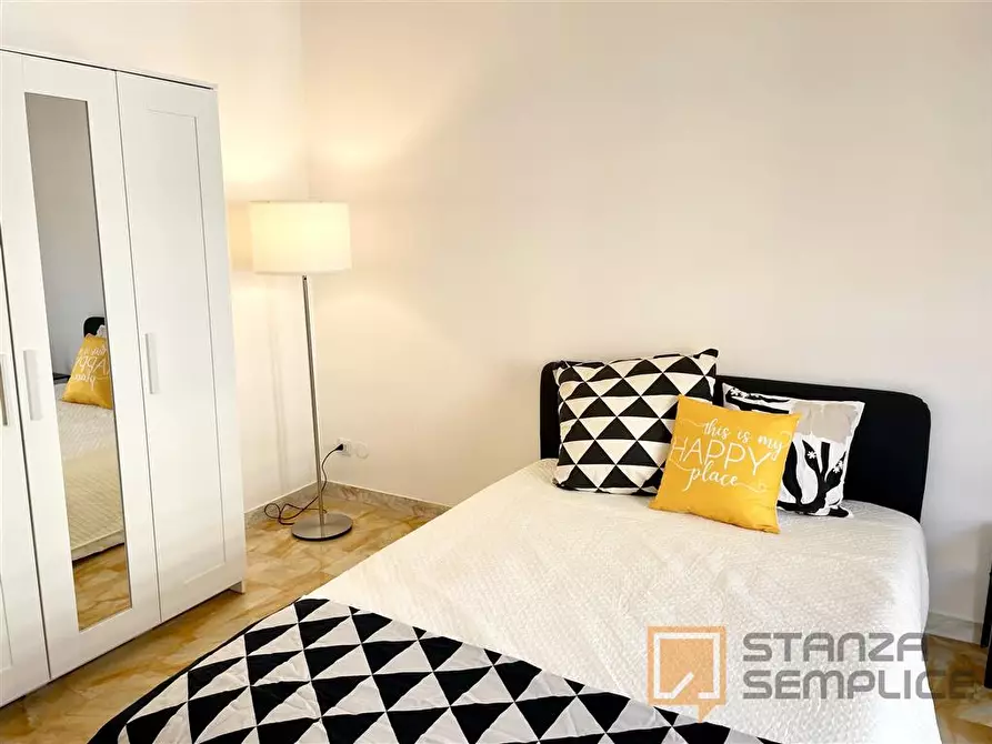 Immagine 3 di Stanza singola in affitto  in VIA CADUTI DI CEFALONIA 60 a Firenze