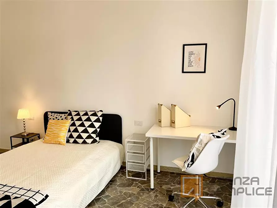 Immagine 1 di Stanza singola in affitto  in VIA Q. SELLA 44 (4) a Firenze