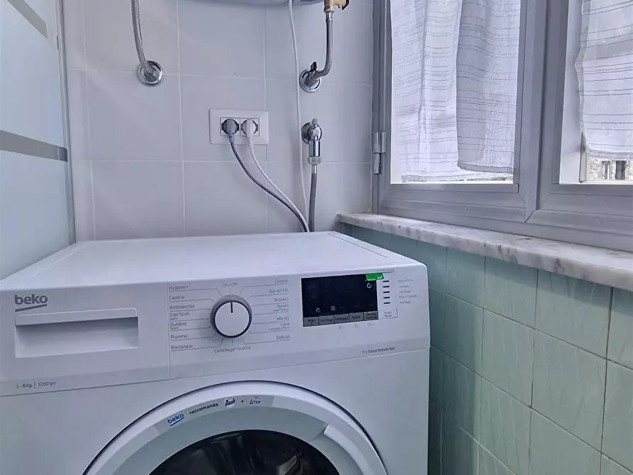 Immagine 24 di Stanza singola in affitto  in Via Viale delle Province, 79 a Roma