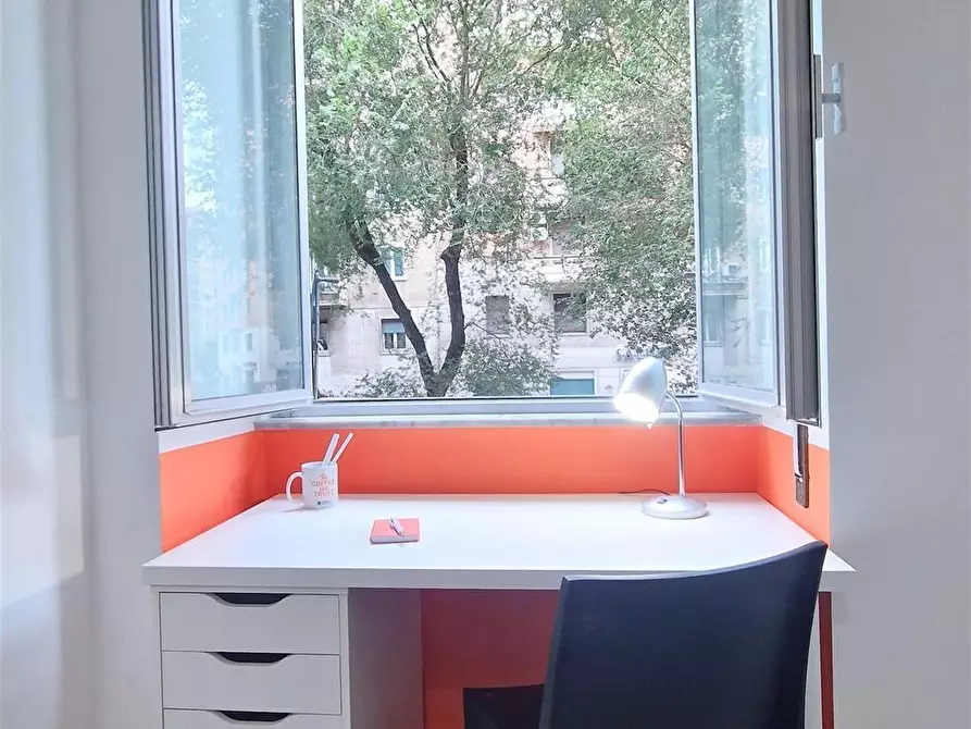 Immagine 9 di Stanza singola in affitto  in Viale delle Province, 79 a Roma