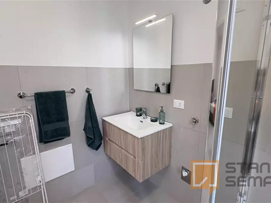 Immagine 10 di Stanza singola in affitto  in Via Vignolese 749 a Modena