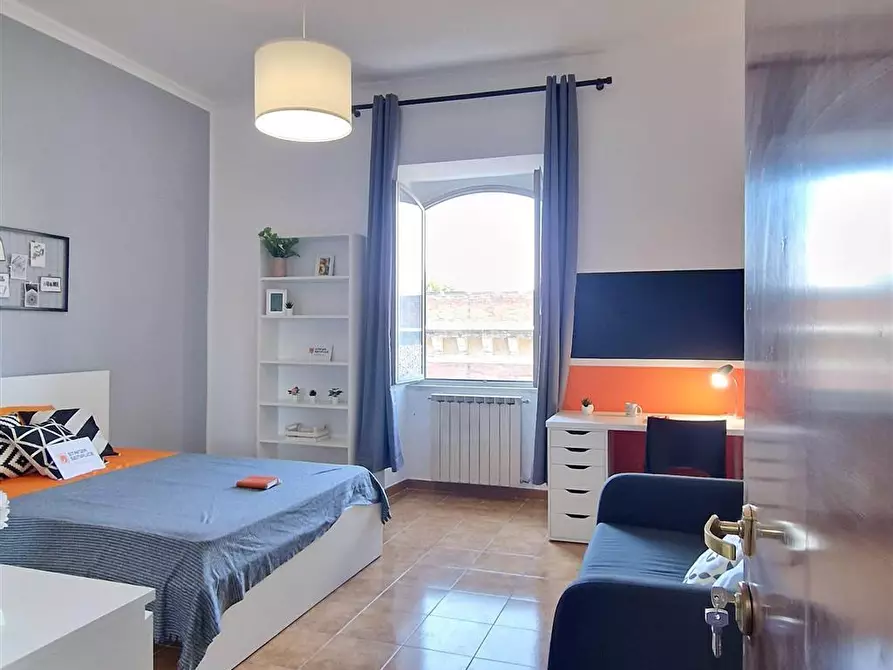 Immagine 1 di Stanza singola in affitto  in Via Aleardo Aleardi, 12 a Roma