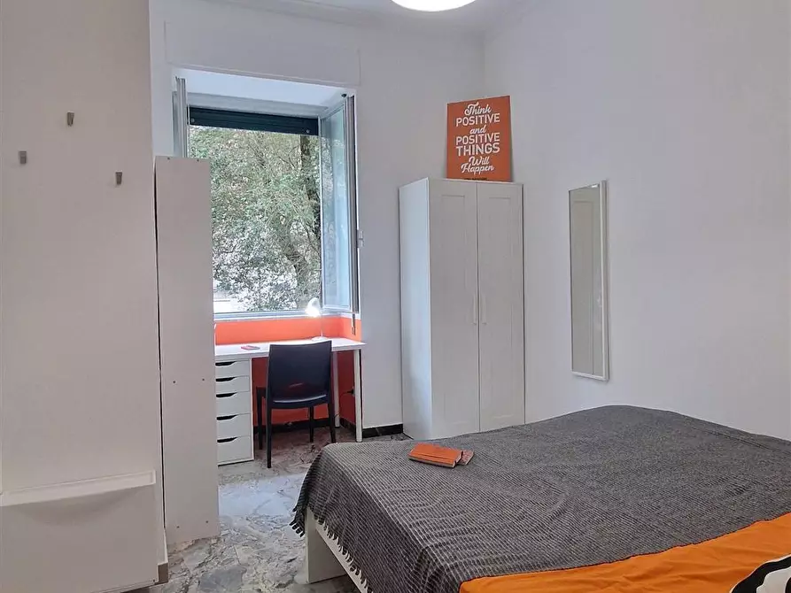 Immagine 2 di Stanza singola in affitto  in Viale delle Province, 79 a Roma