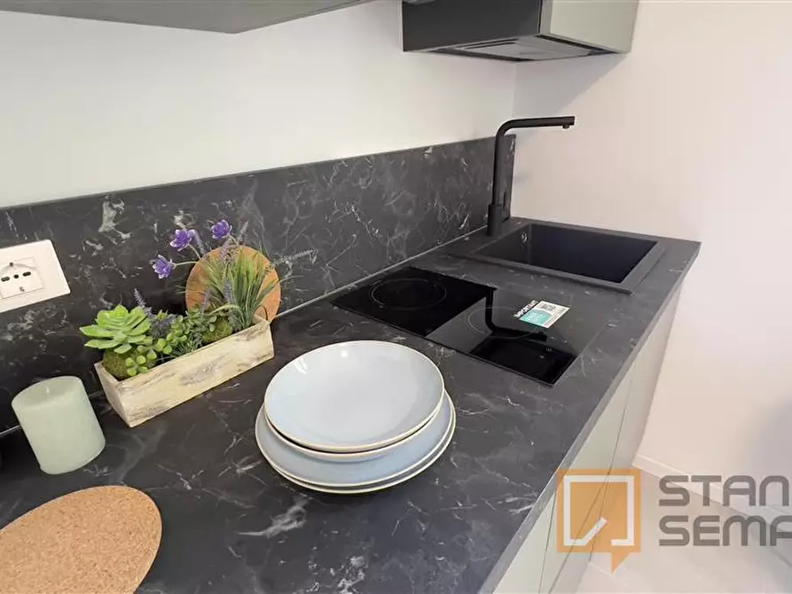 Immagine 12 di Stanza singola in affitto  in Via Vignolese 749 a Modena