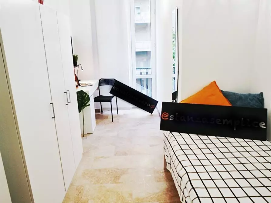 Immagine 2 di Stanza singola in affitto  in Via Corridoni 6 a Milano