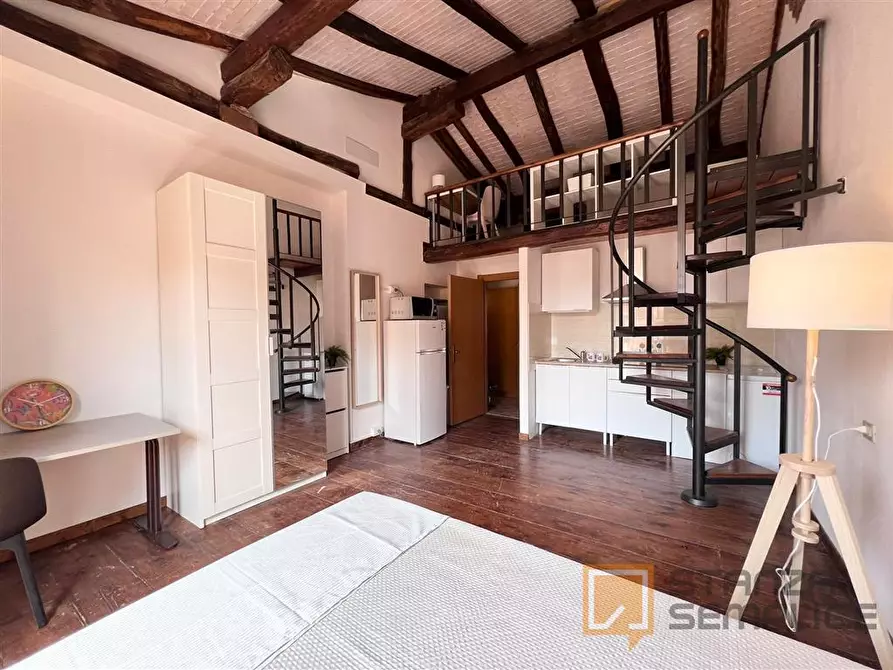 Immagine 1 di Stanza singola in affitto  in Via Petroni 11 a Bologna