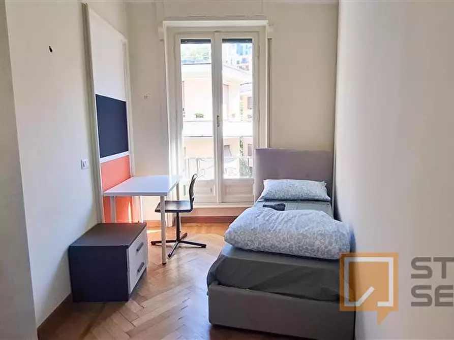 Immagine 10 di Stanza singola in affitto  in Via VIA ANTON CROCCO 8/13 a Genova