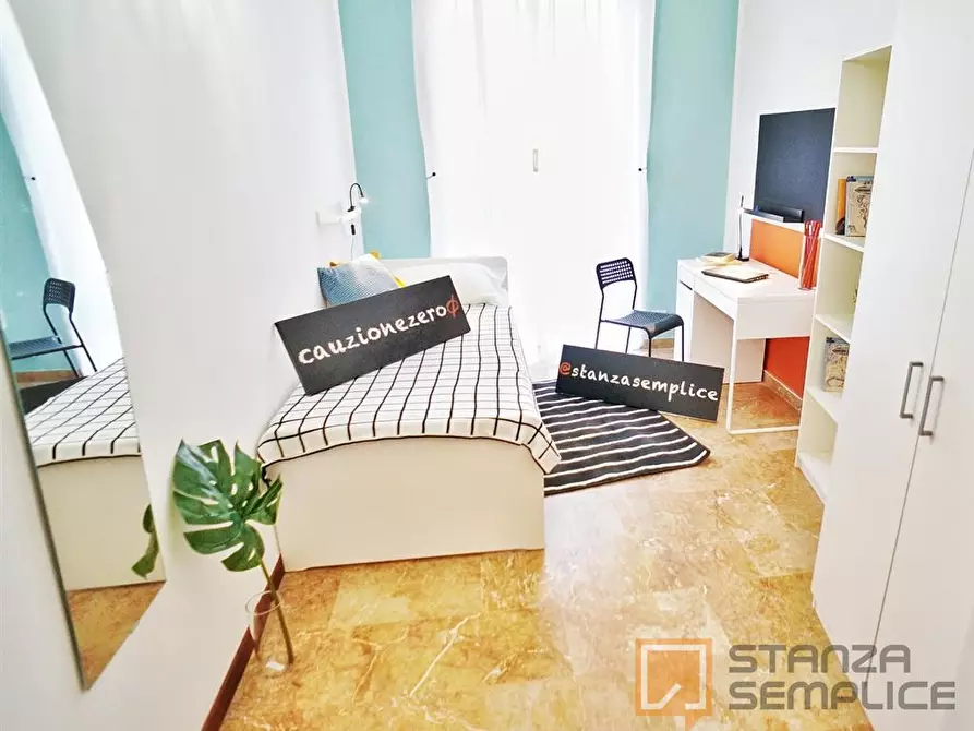 Immagine 2 di Stanza singola in affitto  in Via Corridoni 6 a Milano