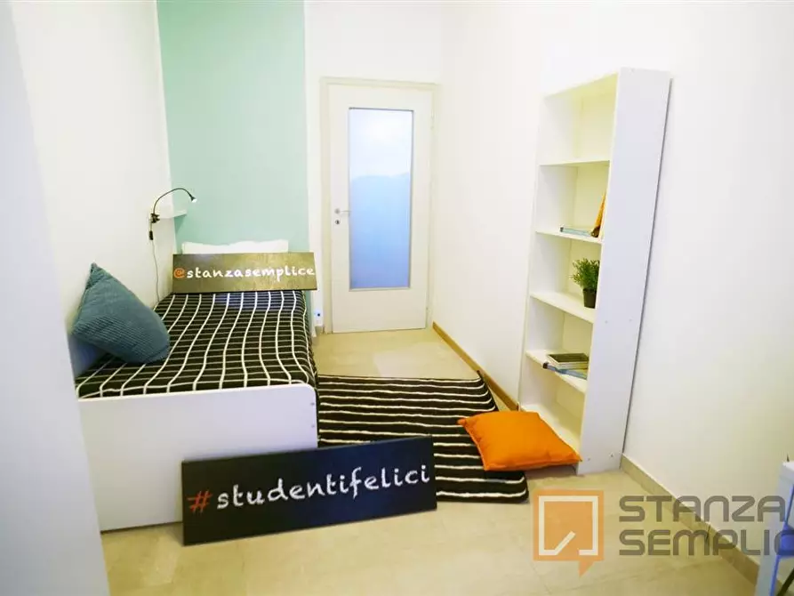 Immagine 9 di Stanza singola in affitto  in Via Corridoni 6 a Milano