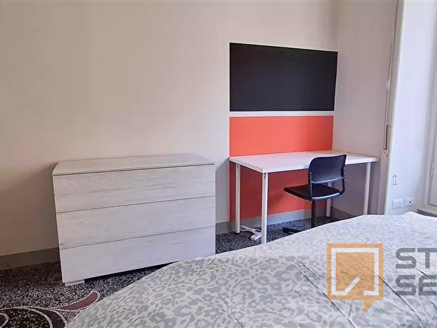 Immagine 11 di Stanza singola in affitto  in VIA ANTON CROCCO 8/13 a Genova