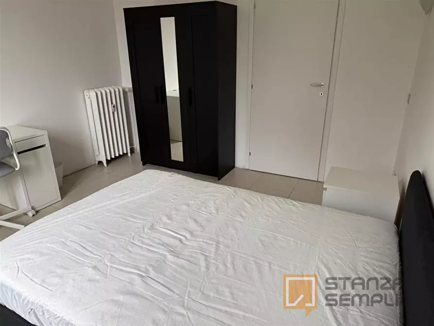 Immagine 1 di Stanza singola in affitto  in Via Odoardo Tabacchi 15 a Milano