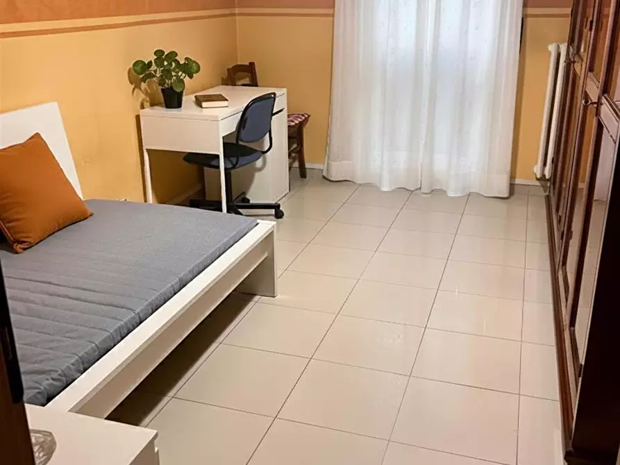 Immagine 1 di Stanza singola in affitto  in Via Ugo Betti 21 a Milano