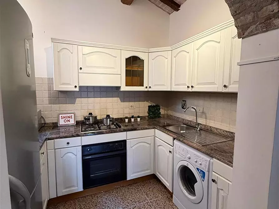 Immagine 2 di Stanza singola in affitto  in Via Petroni 11 a Bologna