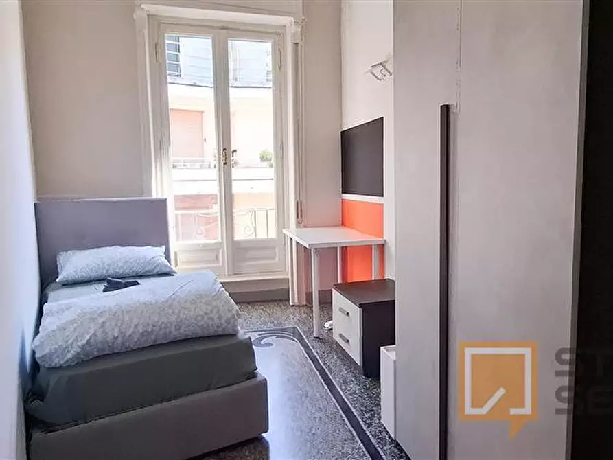 Immagine 10 di Stanza singola in affitto  in VIA ANTON CROCCO 8/13 a Genova
