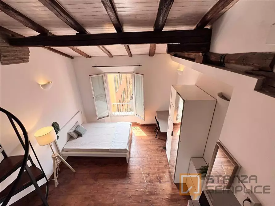 Immagine 3 di Stanza singola in affitto  in Via Petroni 11 a Bologna