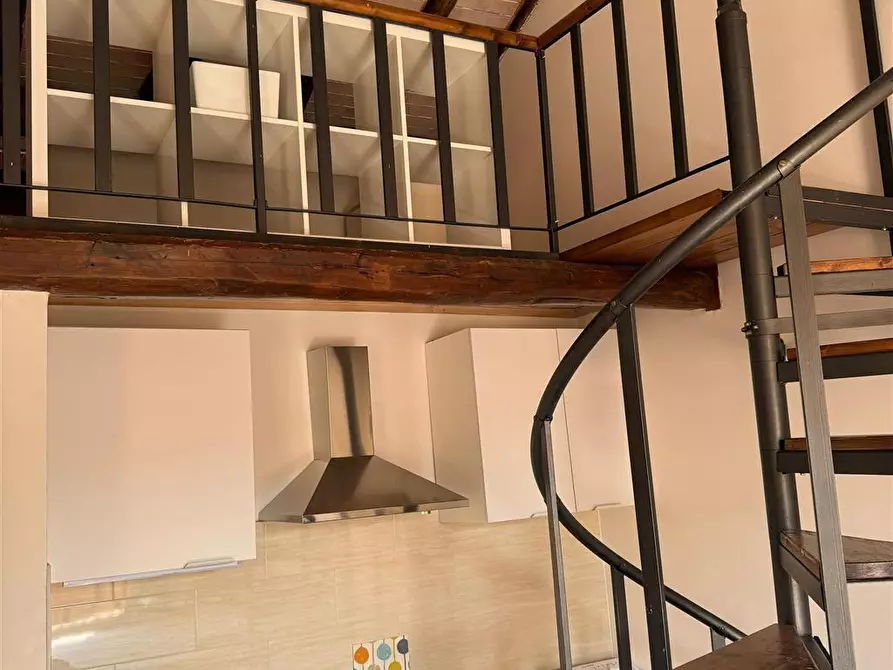 Immagine 6 di Stanza singola in affitto  in Via Petroni 11 a Bologna