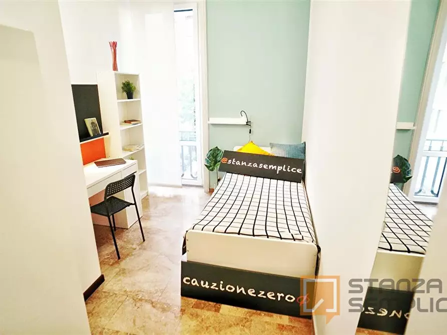 Immagine 2 di Stanza singola in affitto  in Via Corridoni 6 a Milano