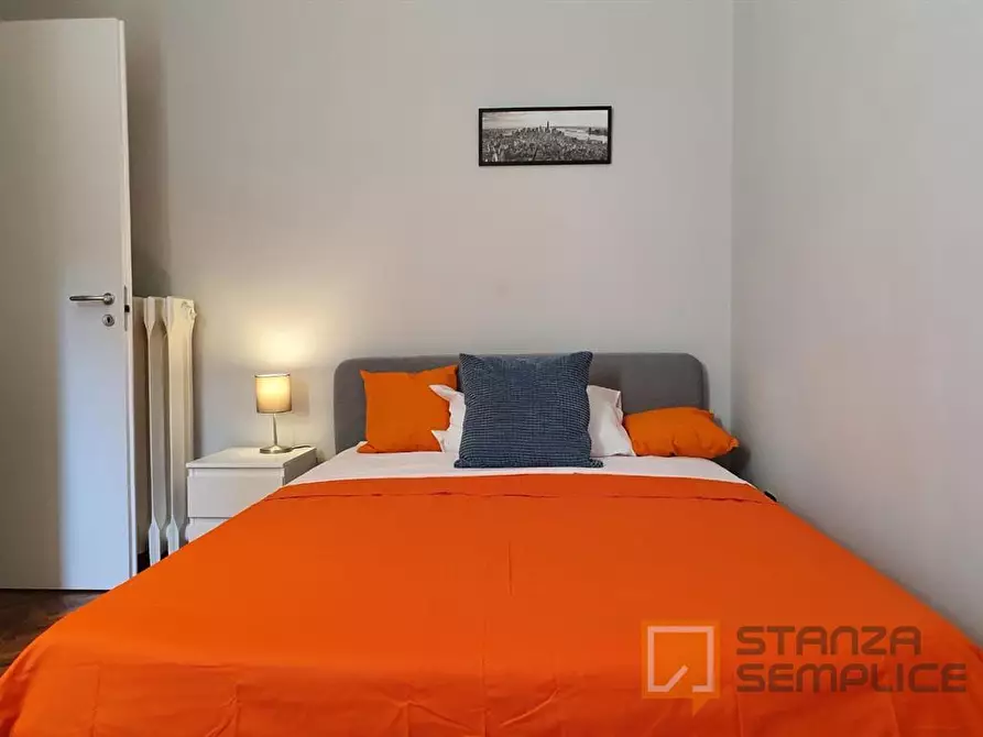 Immagine 1 di Stanza singola in affitto  in Viale Brianza 24 a Milano