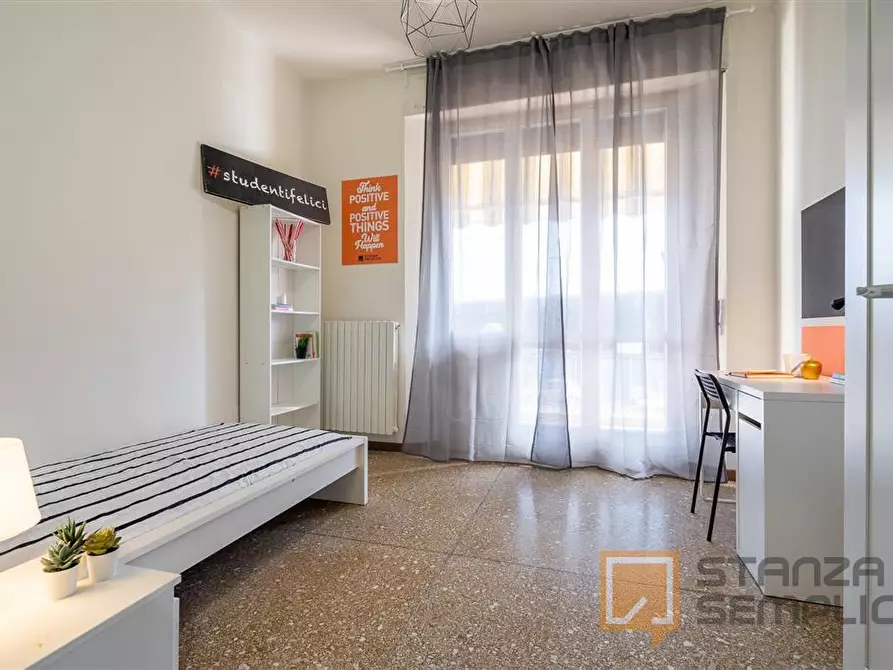 Immagine 1 di Stanza singola in affitto  in Via VIA PASQUALE GALLUPPI 5 a Pisa