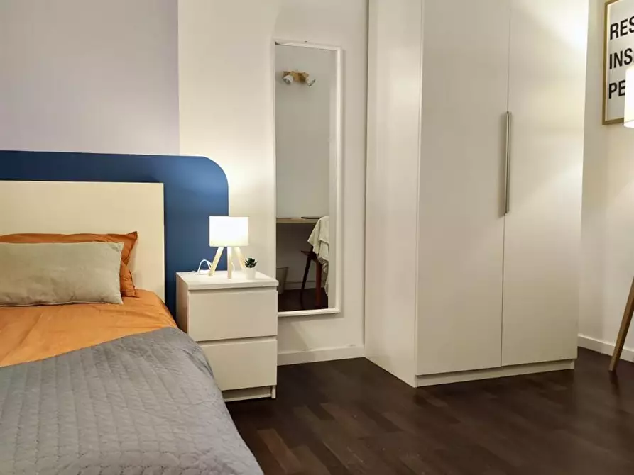 Immagine 1 di Stanza singola in affitto  in Via Bellaria 28 a Bologna