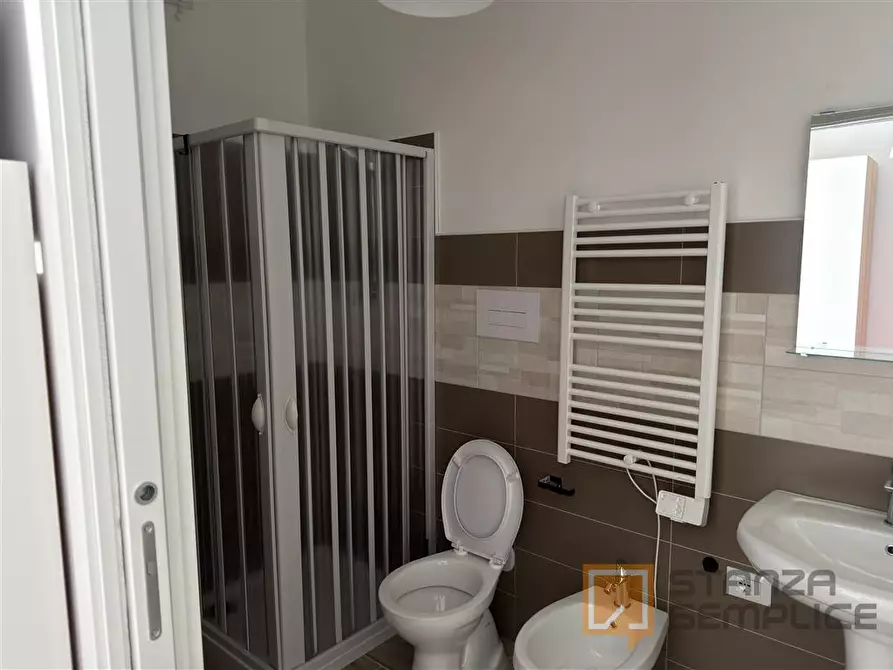 Immagine 6 di Stanza singola in affitto  in Via Tirino 67 int. 2 a Pescara