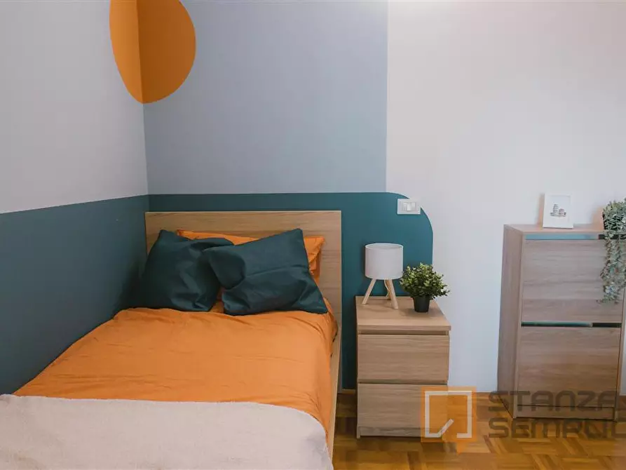 Immagine 2 di Stanza singola in affitto  in Via Albere 21 a Verona