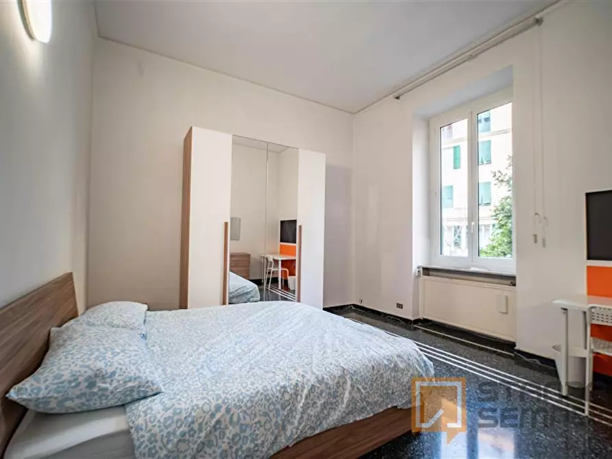 Immagine 1 di Stanza singola in affitto  in Corso MAGENTA 1 /5 a Genova