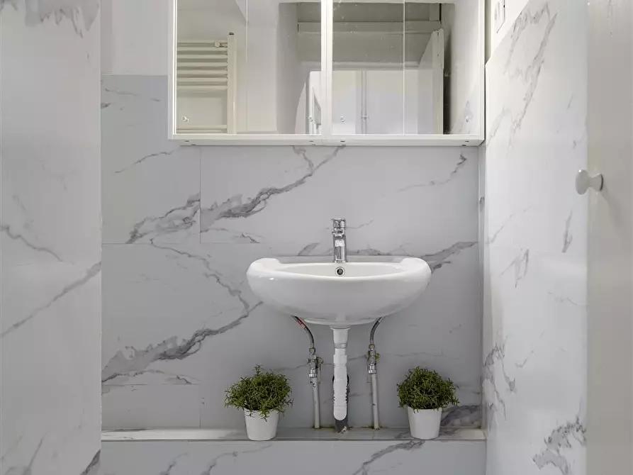 Immagine 9 di Stanza singola in affitto  in Via Dello Statuto a Firenze