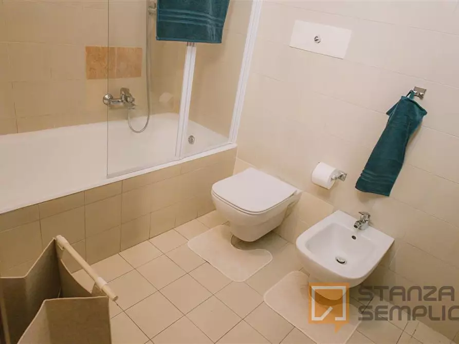 Immagine 11 di Stanza singola in affitto  in Via Albere 21 a Verona