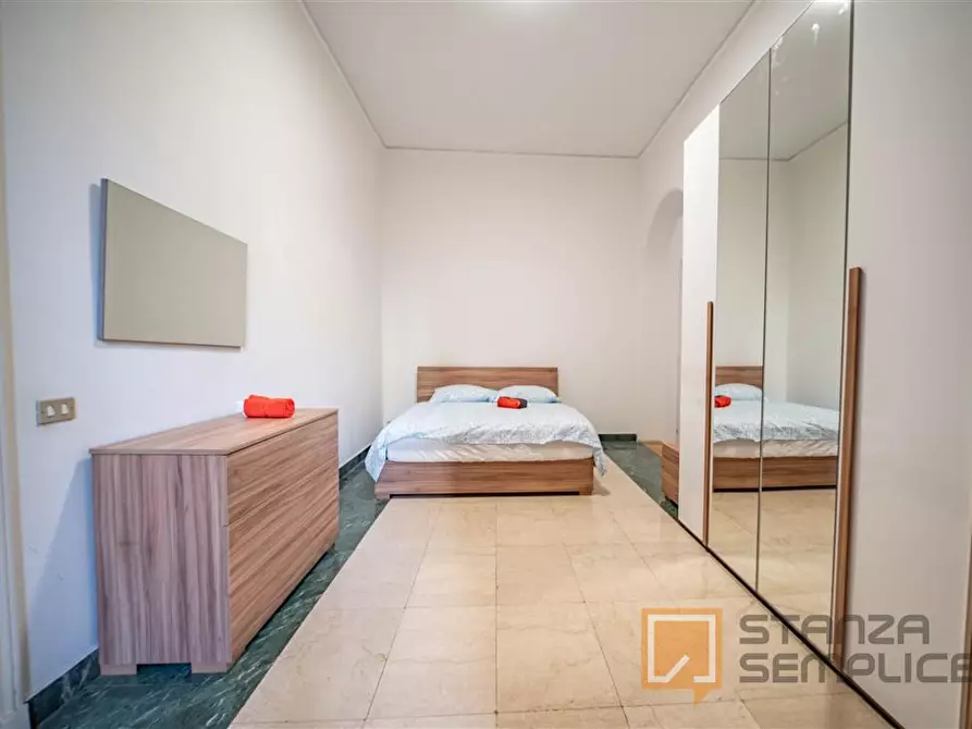 Immagine 1 di Stanza singola in affitto  in Corso MAGENTA 1 /5 a Genova