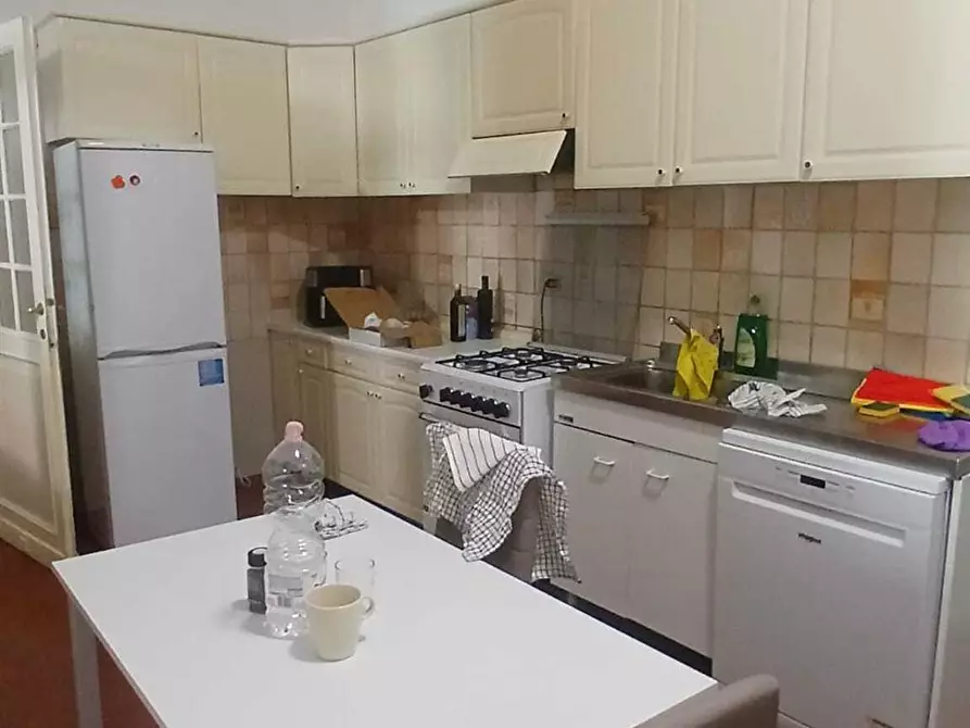 Immagine 3 di Stanza singola in affitto  in Corso MAGENTA 1 /5 a Genova