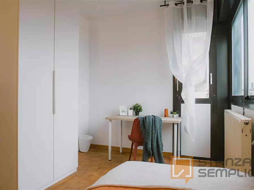 Immagine 2 di Stanza singola in affitto  in Via Albere 21 a Verona