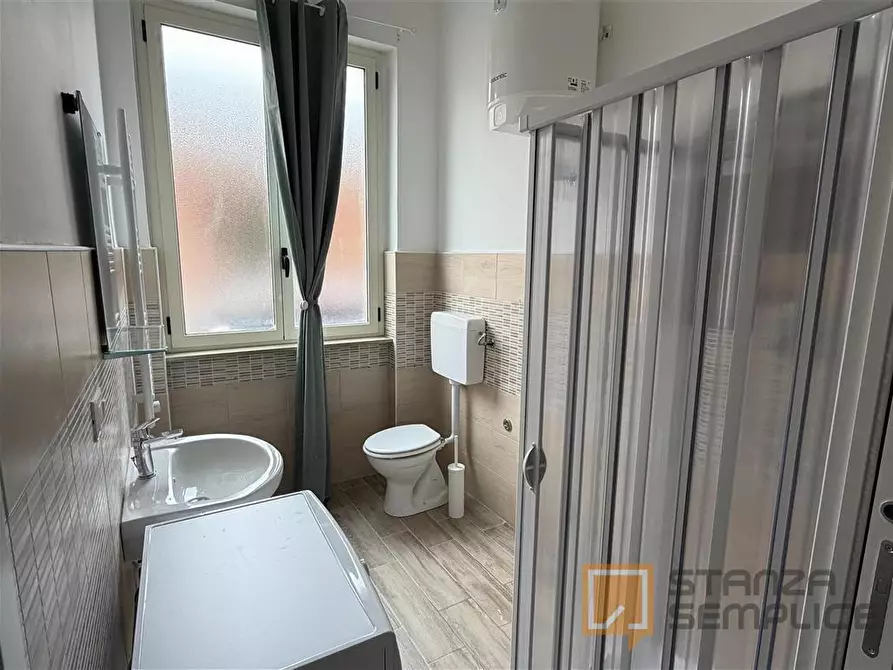 Immagine 12 di Stanza singola in affitto  in Via Tirino  67  a Pescara