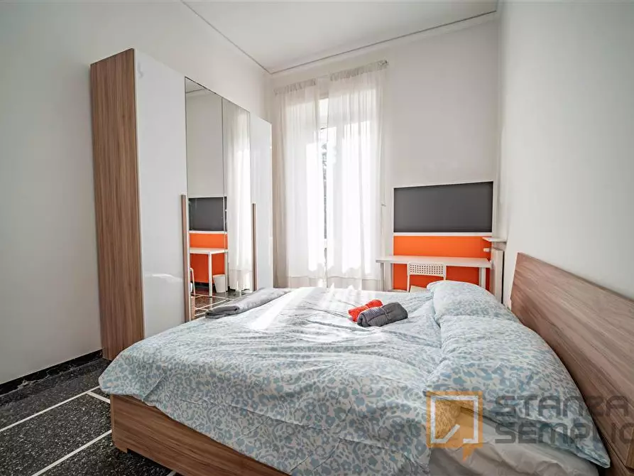 Immagine 20 di Stanza singola in affitto  in Corso MAGENTA 1 /5 a Genova