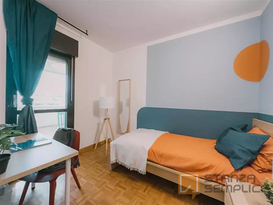 Immagine 1 di Stanza singola in affitto  in Via Albere 21 a Verona