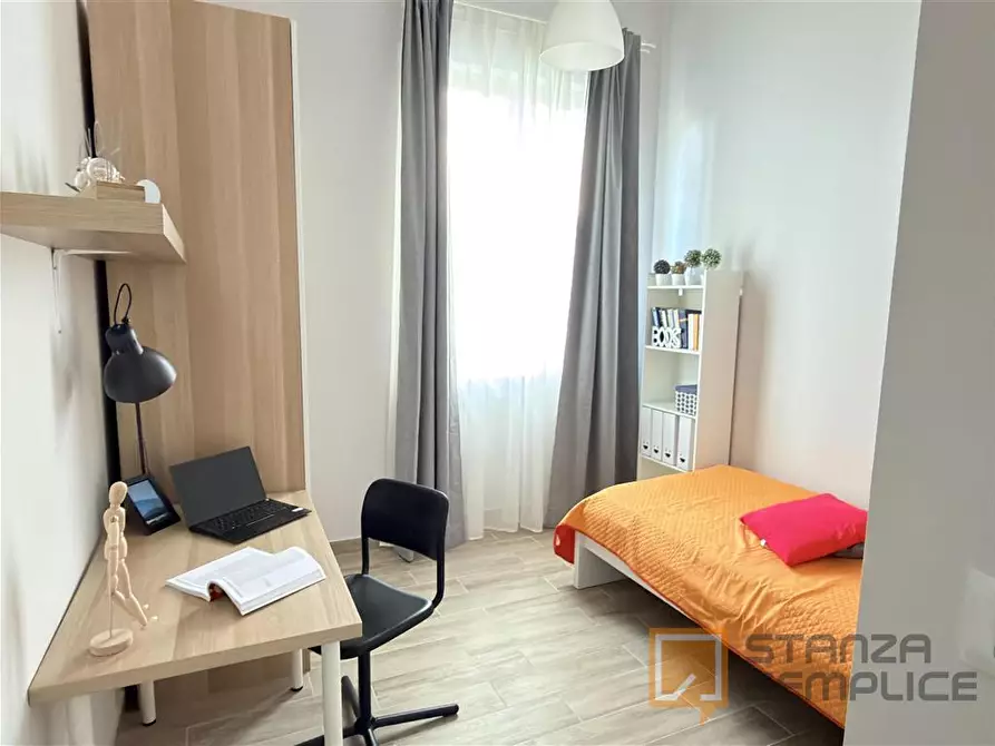 Immagine 1 di Stanza singola in affitto  in Via Tirino 67 a Pescara