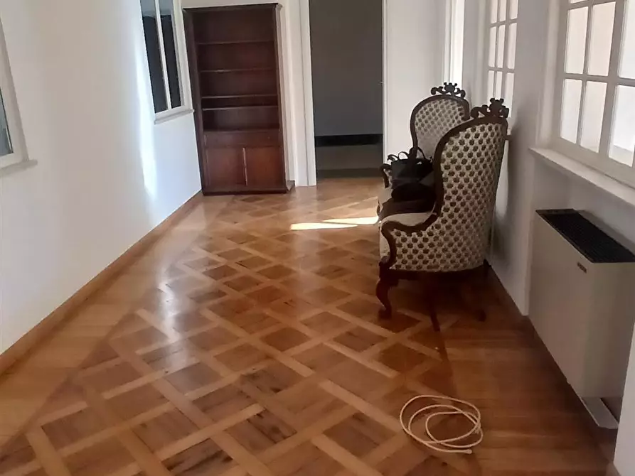 Immagine 4 di Stanza singola in affitto  in Corso MAGENTA 1 /5 a Genova