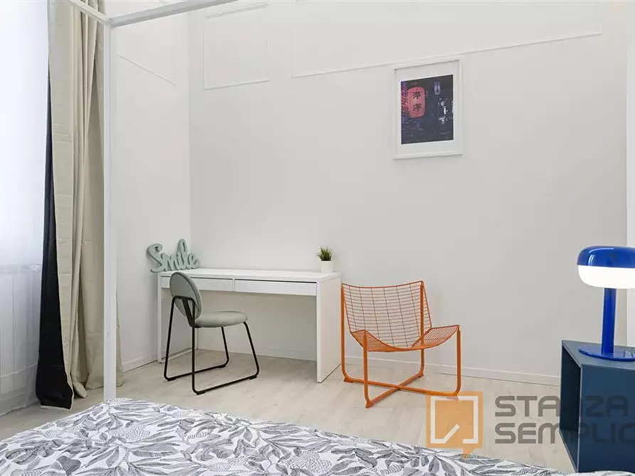 Immagine 2 di Stanza singola in affitto  in Via Dello Statuto a Firenze